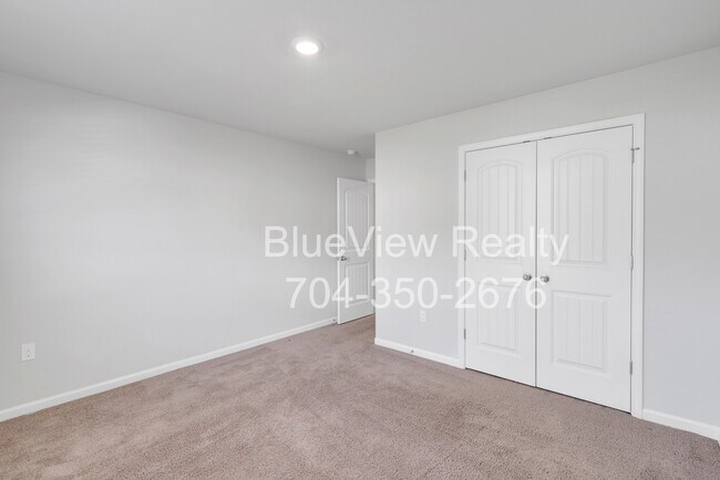 Building Photo - 9330 Creedmore Hills Dr
