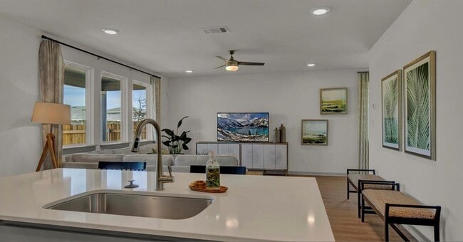 Building Photo - 436 Millbrook Blvd