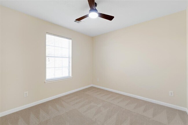 Building Photo - 3331 Clayton Terrace Dr