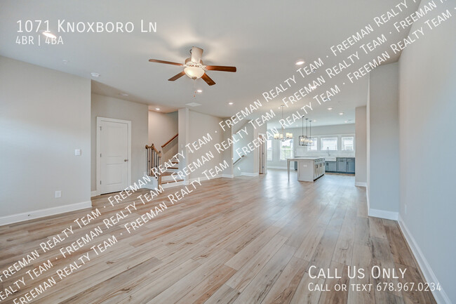 Building Photo - 1071 Knoxboro Ln
