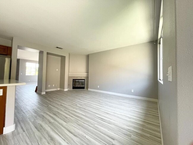 Building Photo - Charming Single-Story Home in Oceanside 3 Bedroom 2 Bath