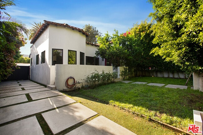 Building Photo - 0 N Edinburgh Ave