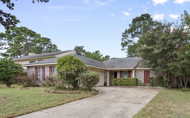 Primary Photo - 9230 Wandsworth Dr