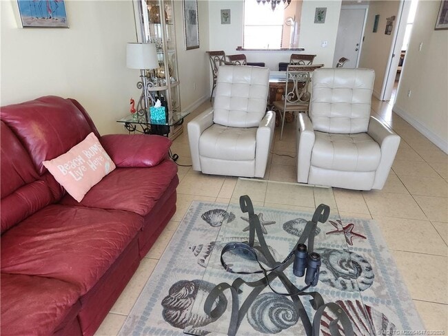 Building Photo - 10680 S Ocean Dr