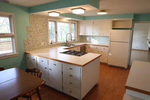 Building Photo - 125 Pleasant Hill Dr