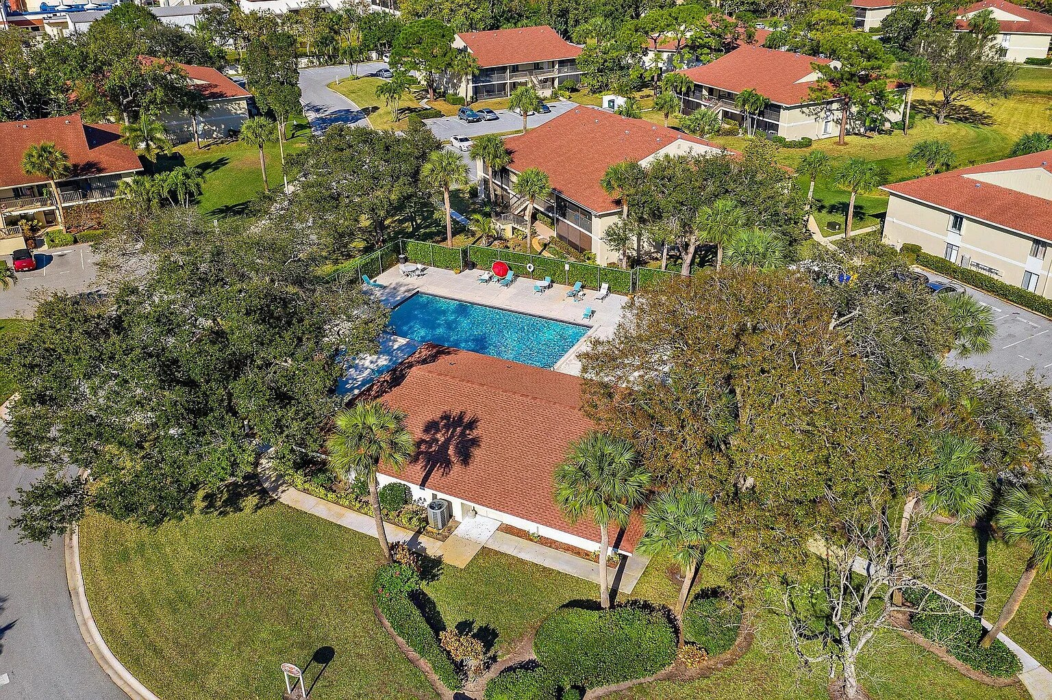 Building Photo - 6540 Chasewood Dr