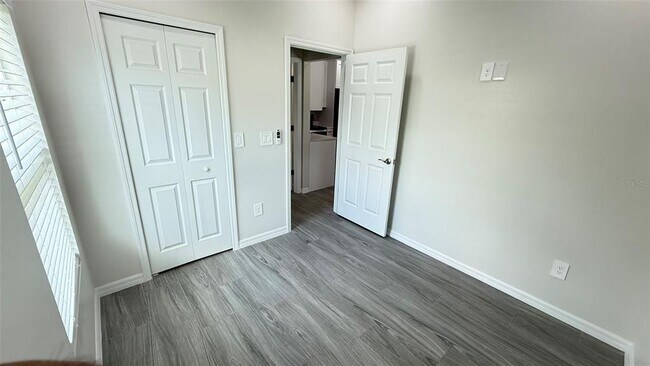 Building Photo - 37542 Eiland Blvd