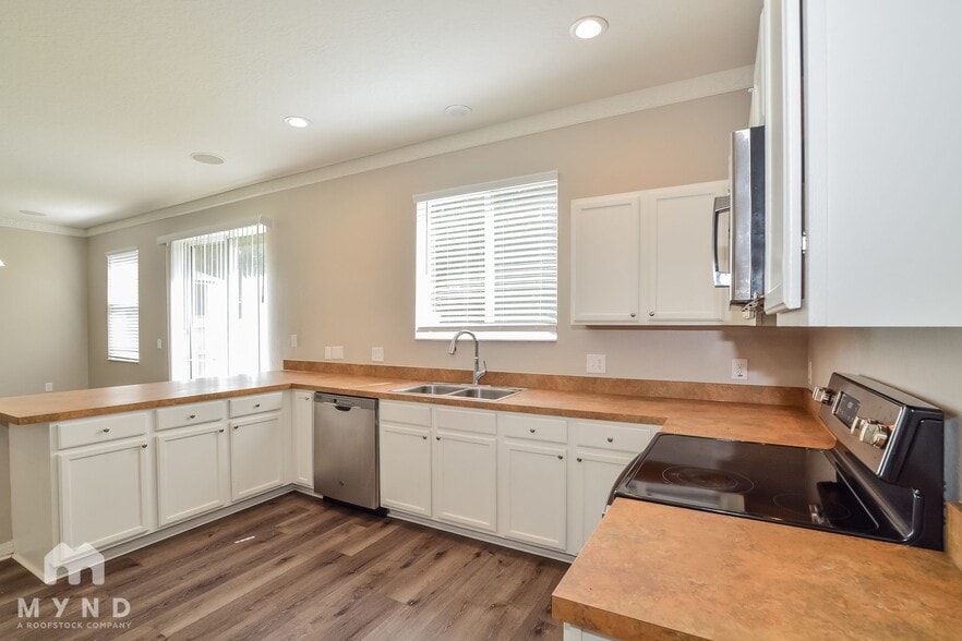 Building Photo - 2943 Lyndscape St