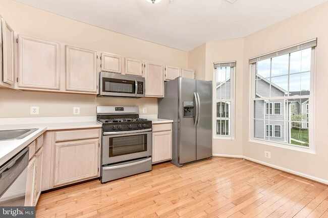Building Photo - 46588 Drysdale Terrace