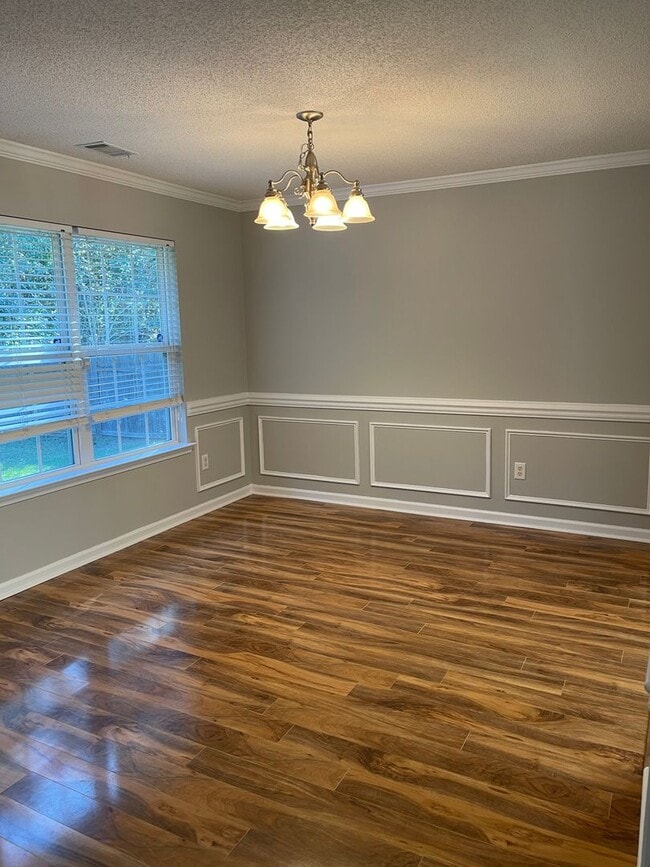 Building Photo - Discover Your Ideal Family Home in Pooler, Georgia!