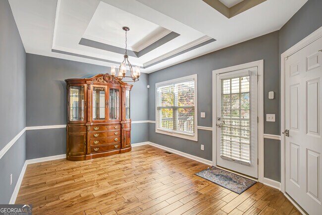 Building Photo - 112 Cottage Grove