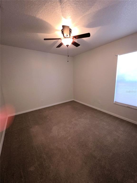 Building Photo - 2076 Newtown Rd