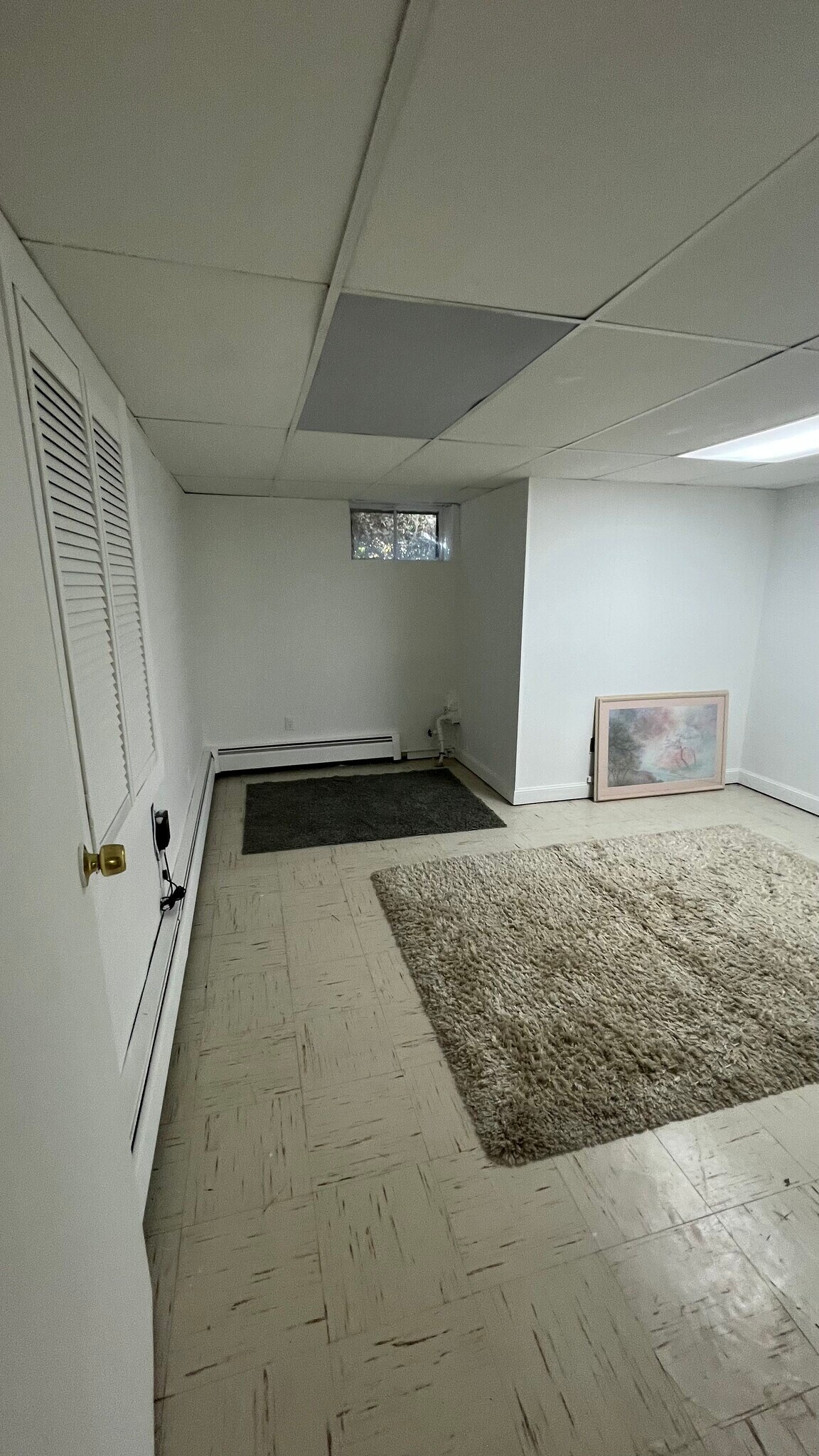 Building Photo - 102 Hillside Rd