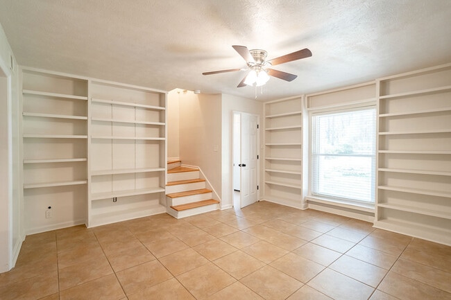 Building Photo - 3444 Briar Branch Trail