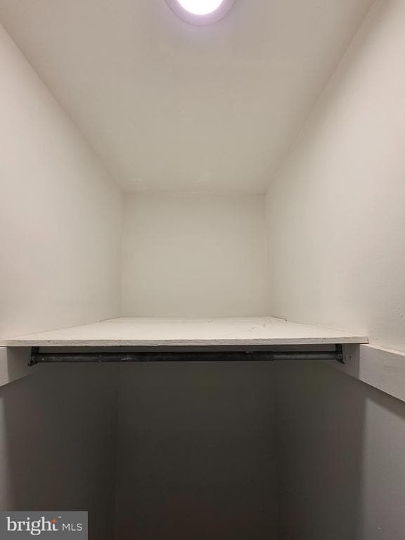 Building Photo - 1022 Fox Chase Rd