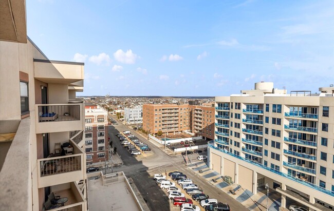 Building Photo - 360 shore Rd