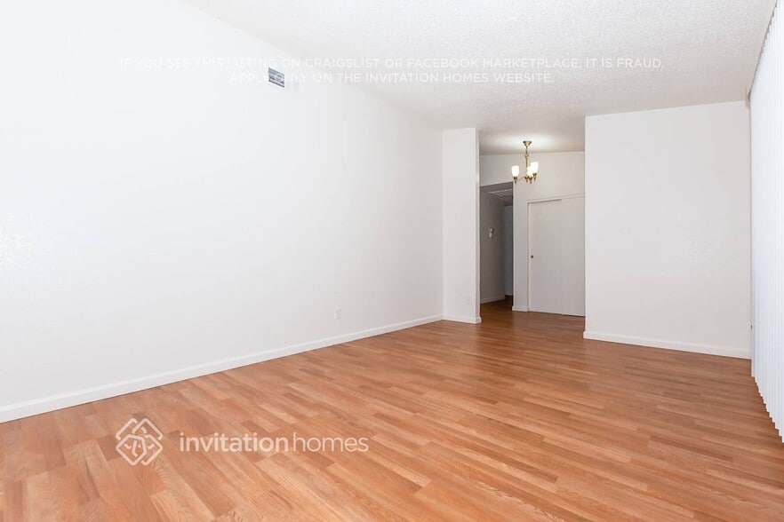 Building Photo - 7840 1st Draw Way