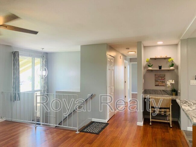 Building Photo - 95-180 Hokuula Pl