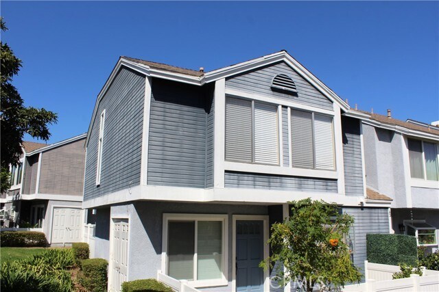 Building Photo - 45 Briarwood Ln