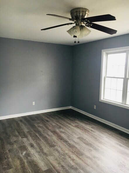 Building Photo - 2720 State St