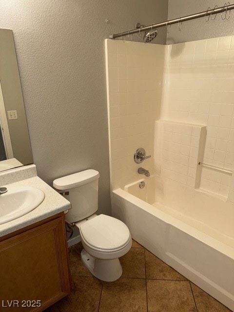 Building Photo - 4932 Royal Lake Ave