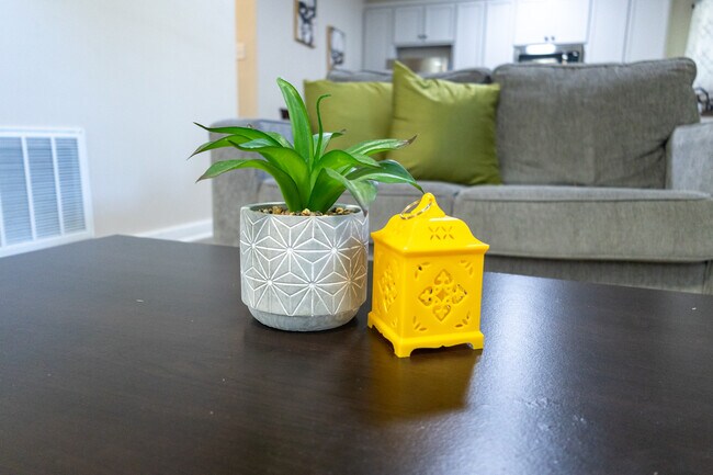 Building Photo - Honey Hive