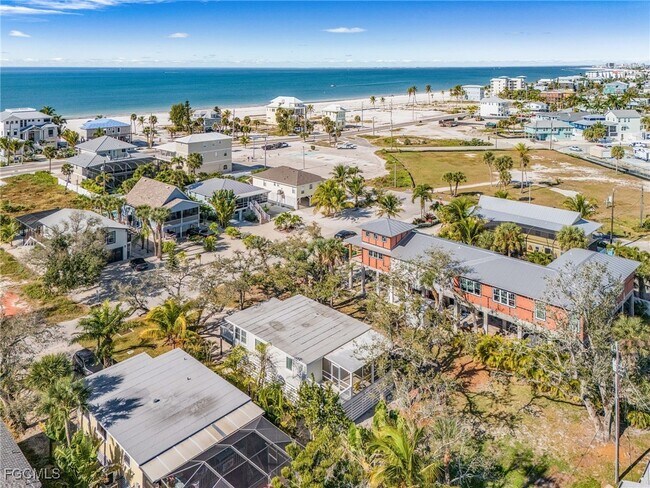 Building Photo - 5731 Lauder St