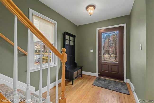 Building Photo - 758 Chester St