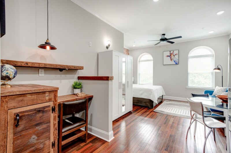 Building Photo - 1927 N 33rd St