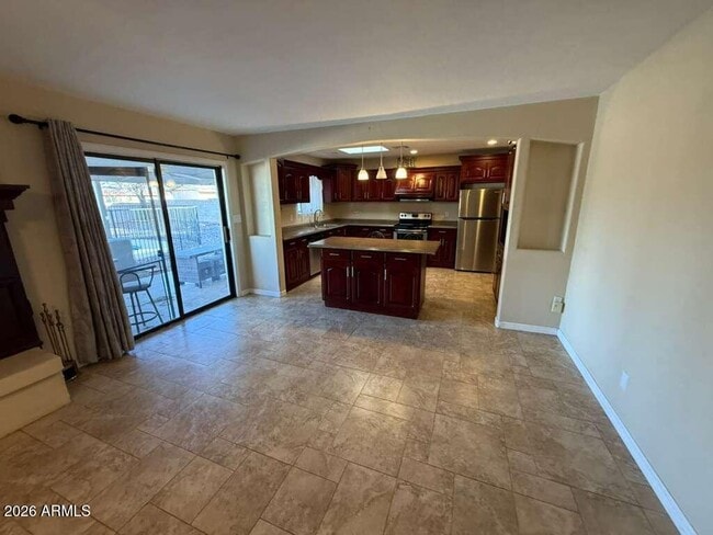 Building Photo - 3110 E 13th St