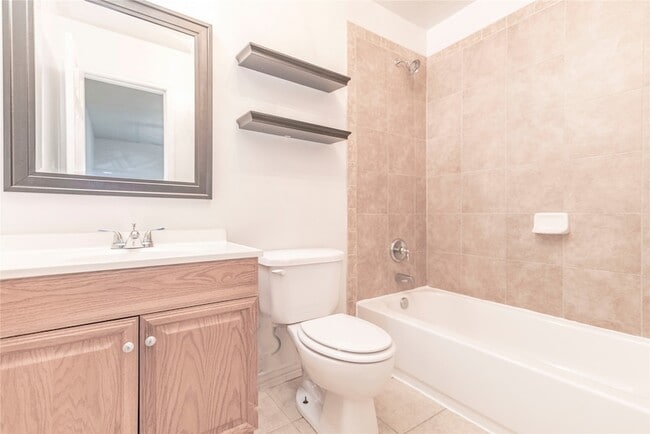 Building Photo - 3008 Wichita St