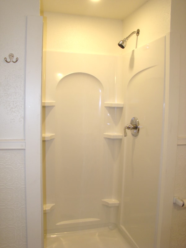 Building Photo - 645 S Whitcomb St