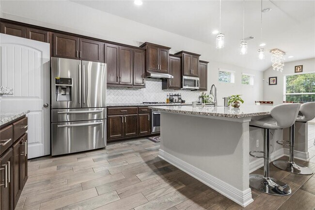 Building Photo - 3013 Chalice Well Dr