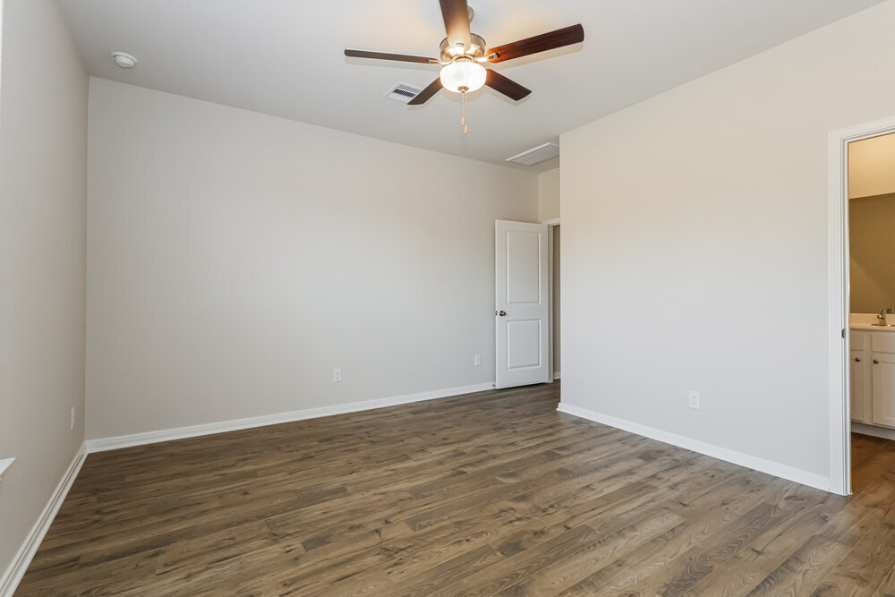 Building Photo - 15582 Caramel Spgs Dr