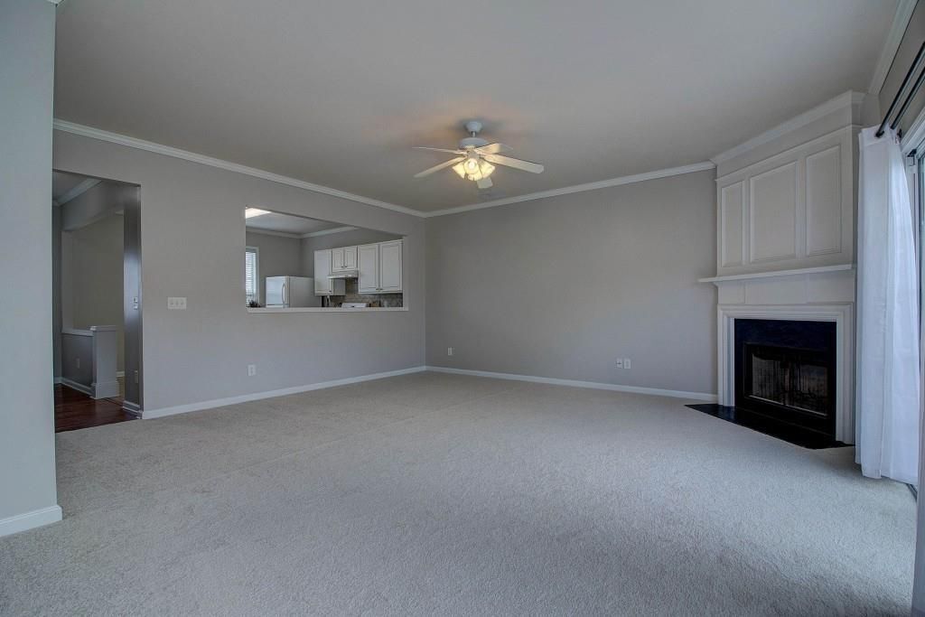 Building Photo - 1009 Annazanes Ct