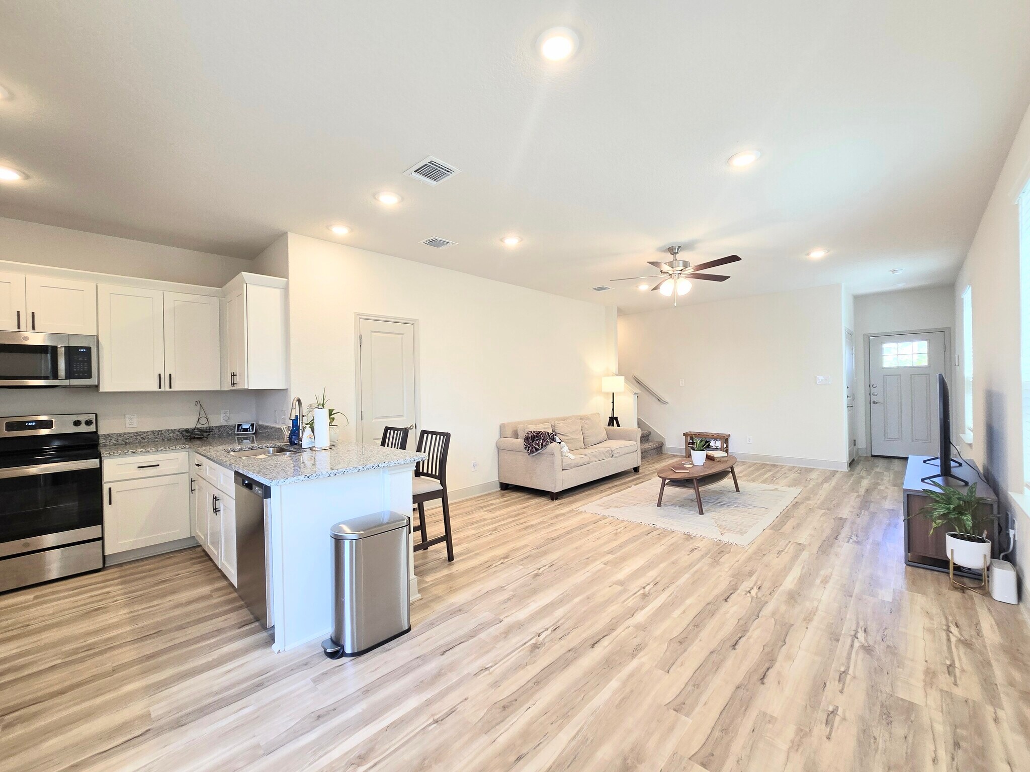 Building Photo - 13522 Tulipwood Nook