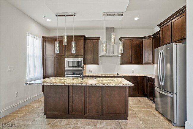 Building Photo - 21460 Strada Nuova Circle