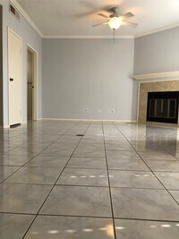 Building Photo - 921 Marine Dr