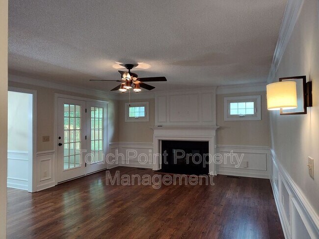 Building Photo - 7235 Kinsmore Ln
