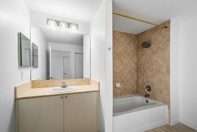 Building Photo - 233 S Federal Hwy