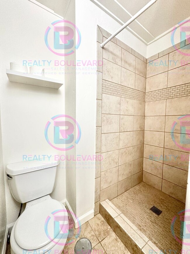 Building Photo - Charming 1-Bedroom Home in Desirable Old Southwest Reno – Lush Yard, Bonus Room & Unique Character!