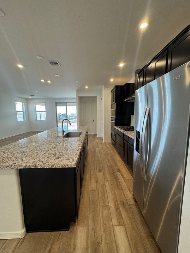 Building Photo - Brand new home in Vistancia/ $500 off move in by 11-1-2025**