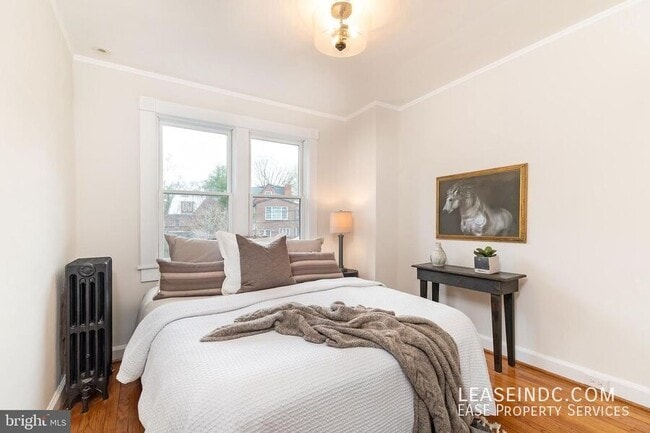 Building Photo - 4434 Reservoir Rd NW