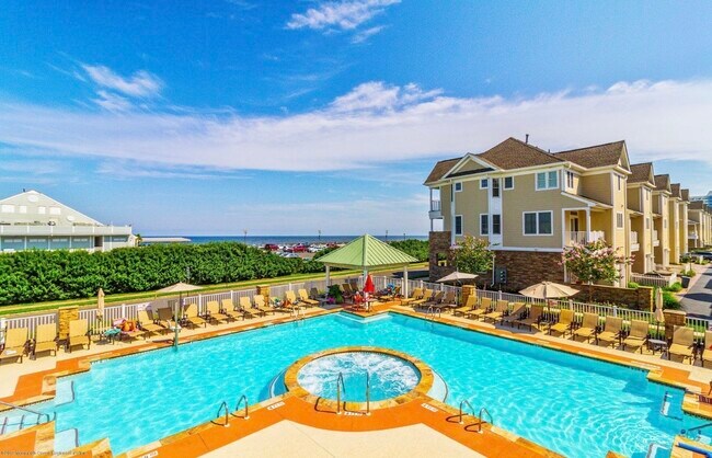 Primary Photo - 22 Cooper Ave