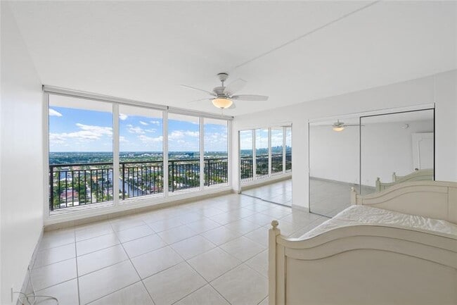 Building Photo - 4280 Galt Ocean Dr