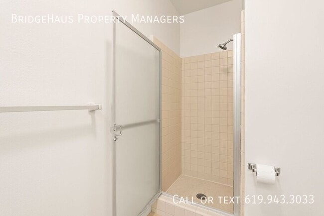 Building Photo - 655 Columbia St