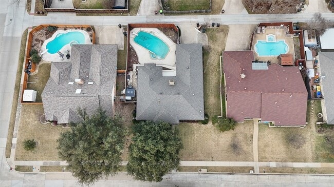 Building Photo - 3609 Brookshire Dr