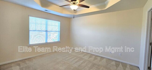 Building Photo - 11190 Bridgewater Dr