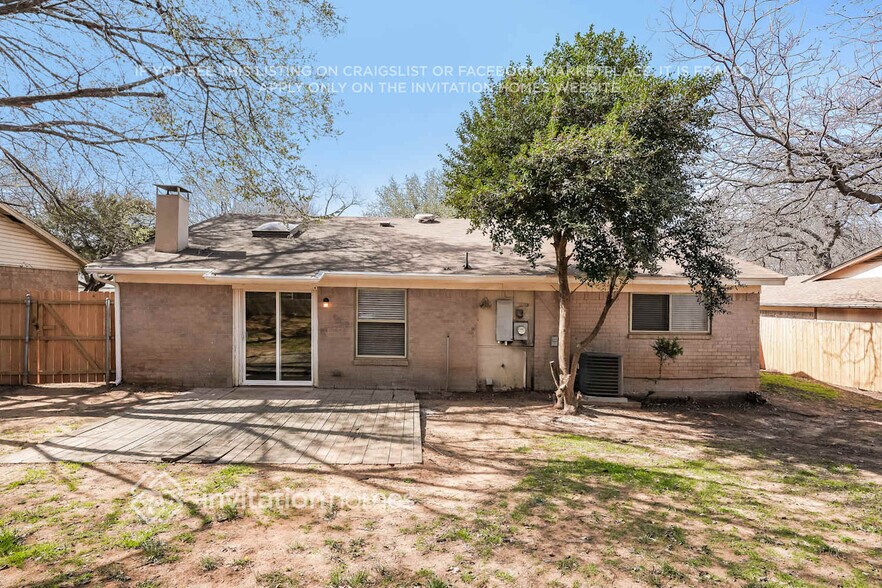 Building Photo - 5411 Vermillion Trail