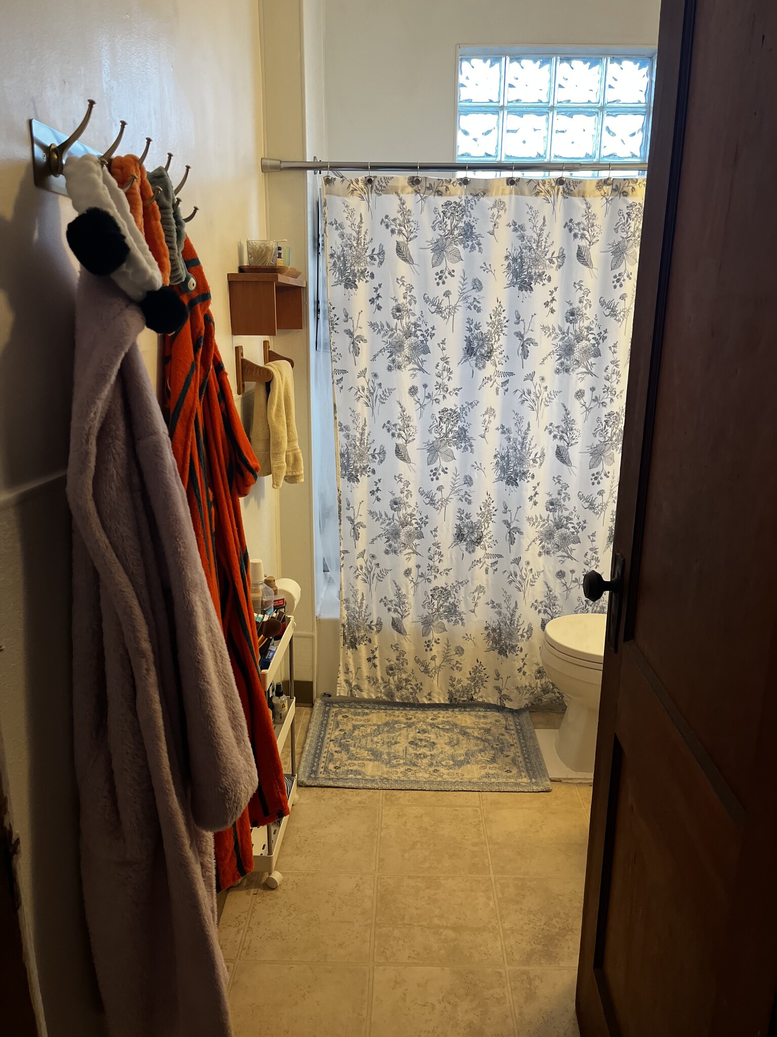 Bath - 4558 Smith Rd